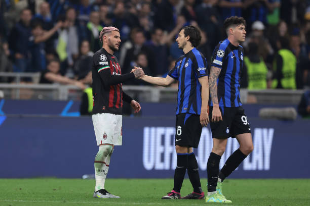 户外大屏直 户外大屏直